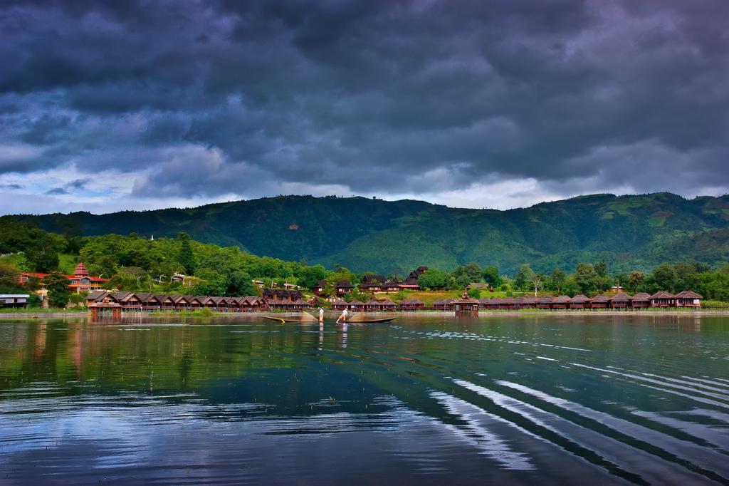 Hupin Inle Khaung Daing Village Resort Nyaung Shwe Exterior photo