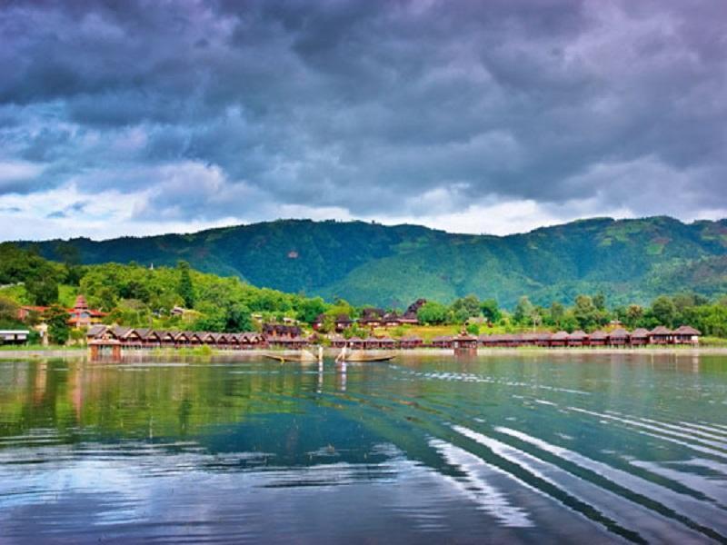 Hupin Inle Khaung Daing Village Resort Nyaung Shwe Exterior photo